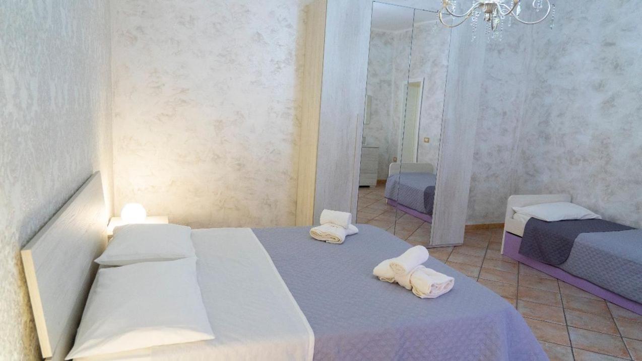 238 Holiday House カターニア エクステリア 写真