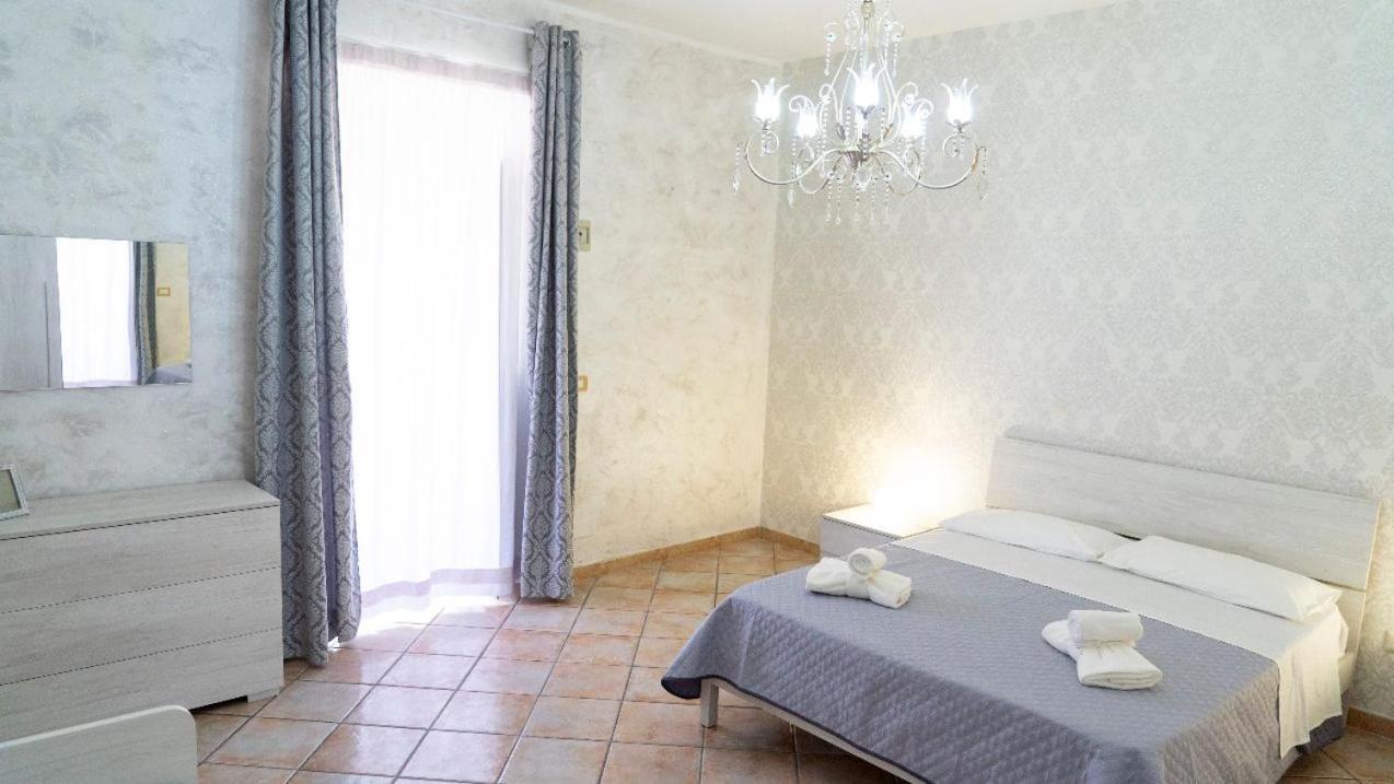 238 Holiday House カターニア エクステリア 写真